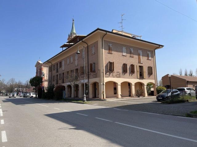 Appartamento in vendita di 100 m² in Via di Renazzo, 99