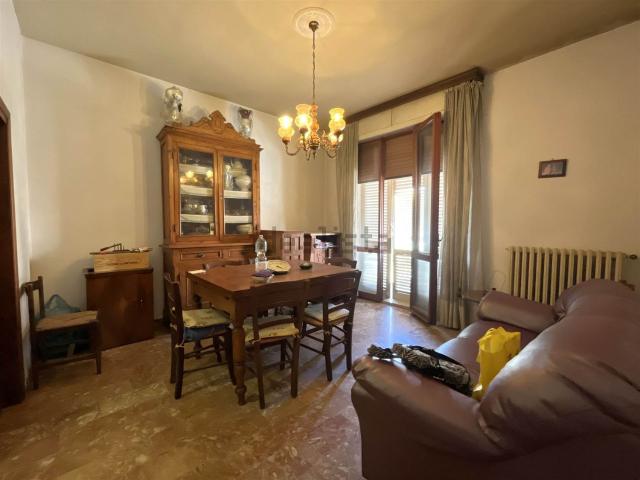 Appartamento in vendita di 100 m² in Via Dino Lotti