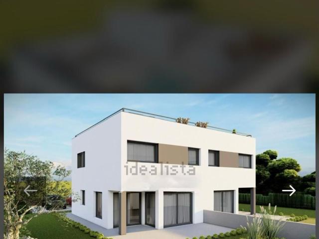 Appartamento in vendita di 100 m² in Via Duca degli Abruzzi