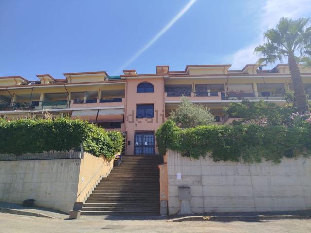 Appartamento in vendita di 100 m² in Via E. Fermi