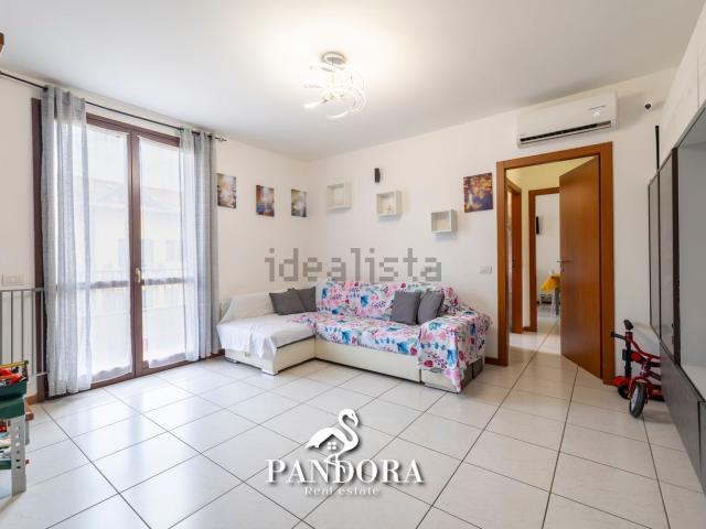 Appartamento in vendita di 100 m² in Via E.Fermi, 8