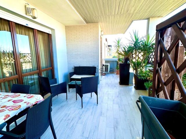 Appartamento in vendita di 100 m² in Via Emanuele di Simone