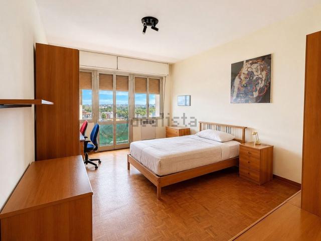 Appartamento in vendita di 100 m² in Via Emilia Ponente, 16