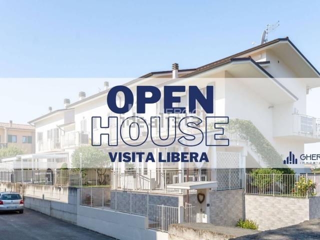 Appartamento in vendita di 100 m² in Via Enzo Ferrari, 44