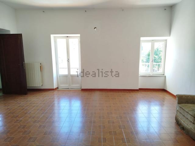Appartamento in vendita di 100 m² in Via Elena Baccelli