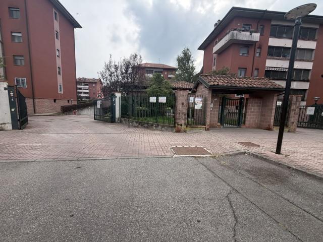 Appartamento in vendita di 100 m² in Via F. Dostoevskij
