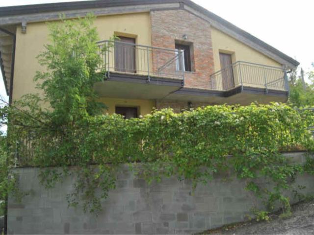 Appartamento in vendita di 100 m² in Via Fontana Gennaia
