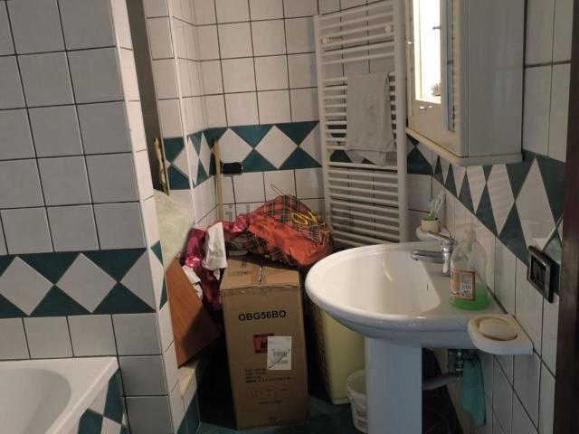 Appartamento in vendita di 100 m² in Via Ferrovia Valle Costa