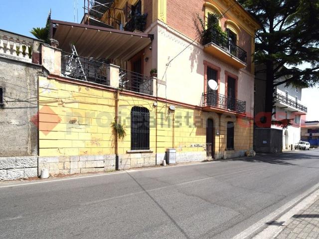Appartamento in vendita di 100 m² in Via Fiumitello, 1