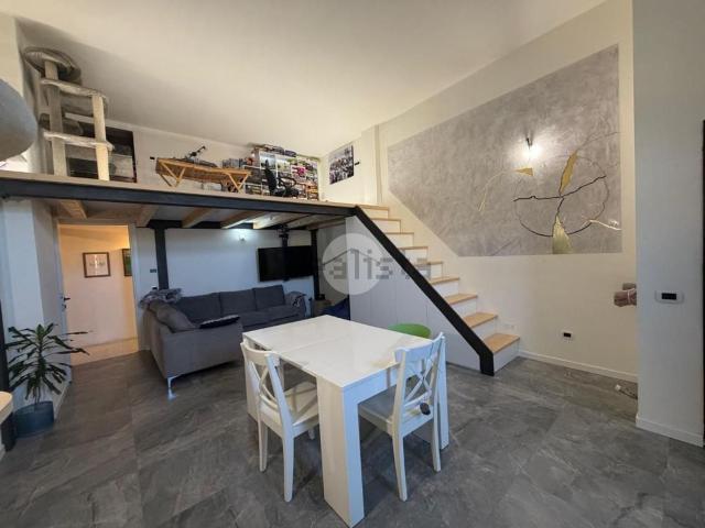 Appartamento in vendita di 100 m² in Via Filatoio, 66