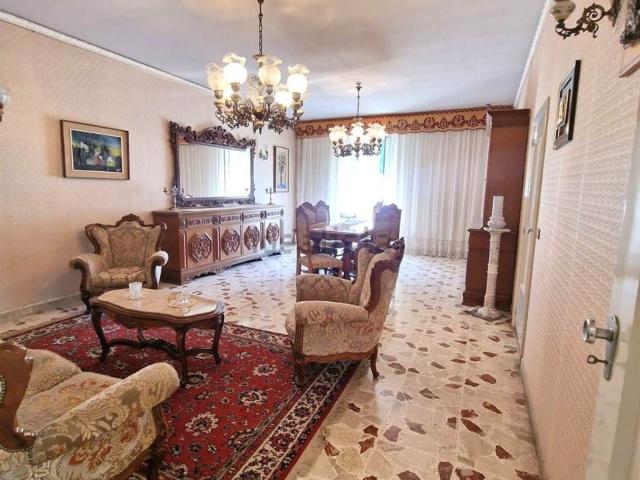 Appartamento in vendita di 100 m² in Via Filippo Turati
