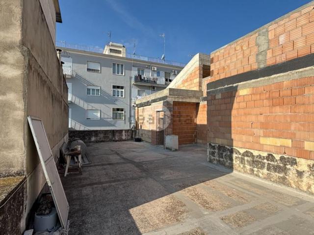 Appartamento in vendita di 100 m² in Via Florio, 8
