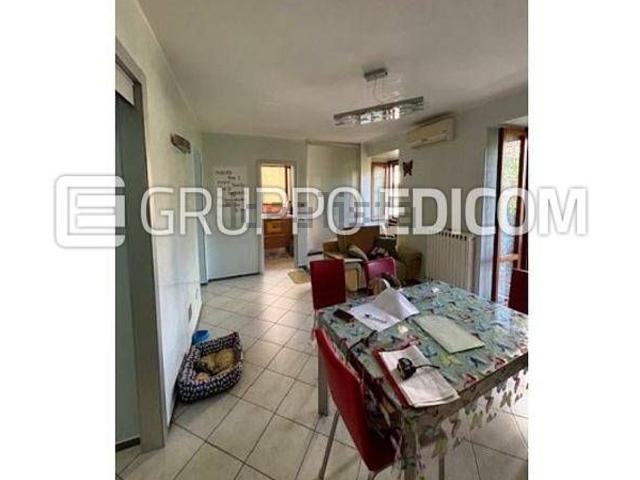 Appartamento in vendita di 100 m² in Via Francesco Acri