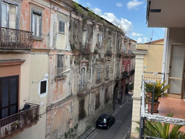 Appartamento in vendita di 100 m² in Via Francesco Girardi