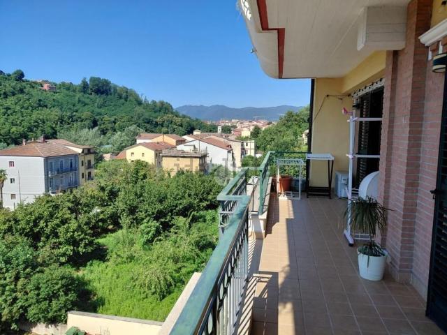 Appartamento in vendita di 100 m² in Via Francesco Tedesco