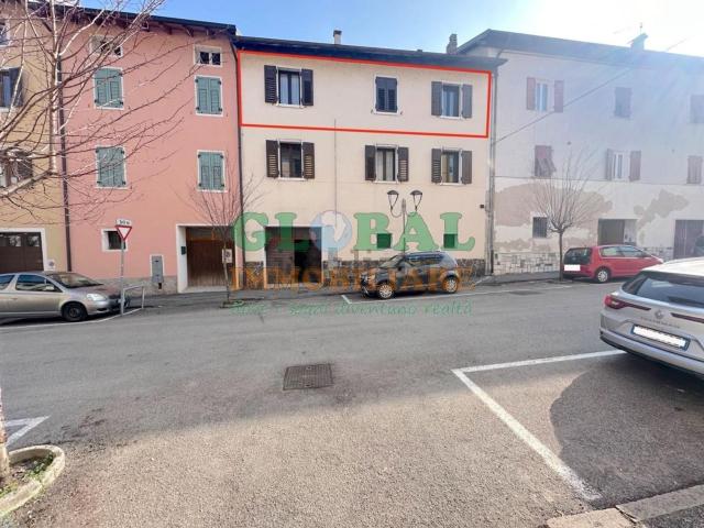 Appartamento in vendita di 100 m² in Via Fratelli, 43
