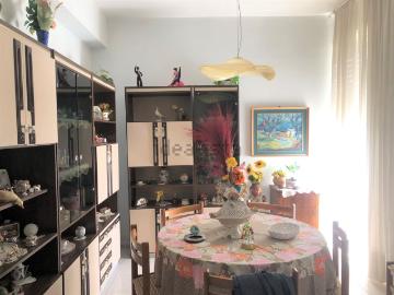 Appartamento in vendita di 100 m² in Via fratelli Gualandi