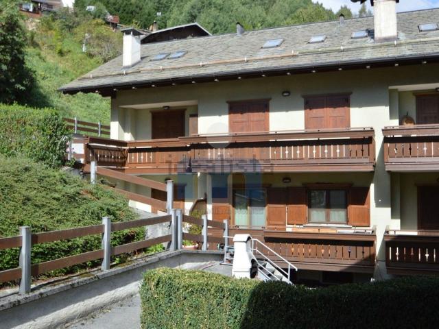 Appartamento in vendita di 100 m² in Via Fumarogo, 100