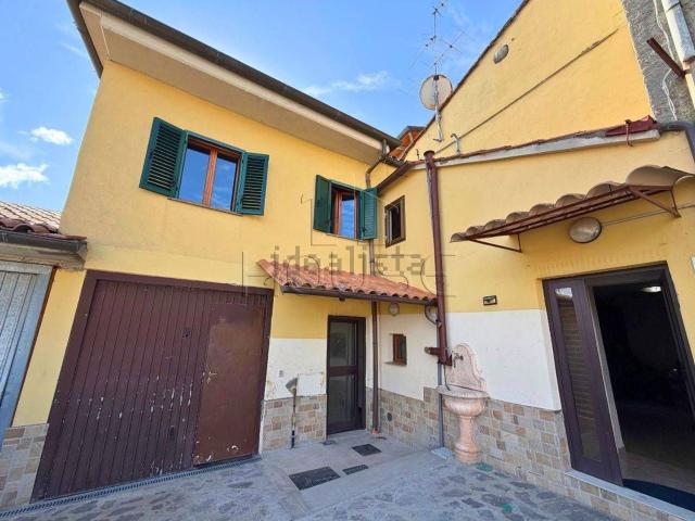 Appartamento in vendita di 100 m² in Via Infrantoio
