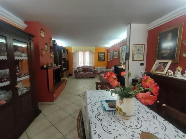 Appartamento in vendita di 100 m² in Via III Novembre, 21