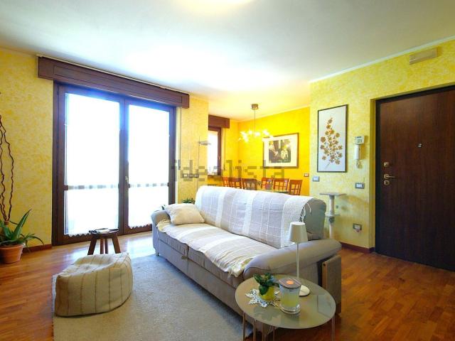Appartamento in vendita di 100 m² in Via IL GAIA