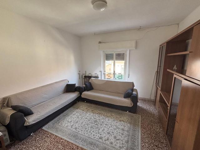 Appartamento in vendita di 100 m² in Via Ippolito Nievo