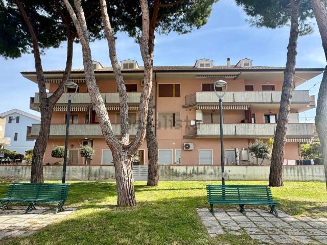 Appartamento in vendita di 100 m² in Via Ischia, 5