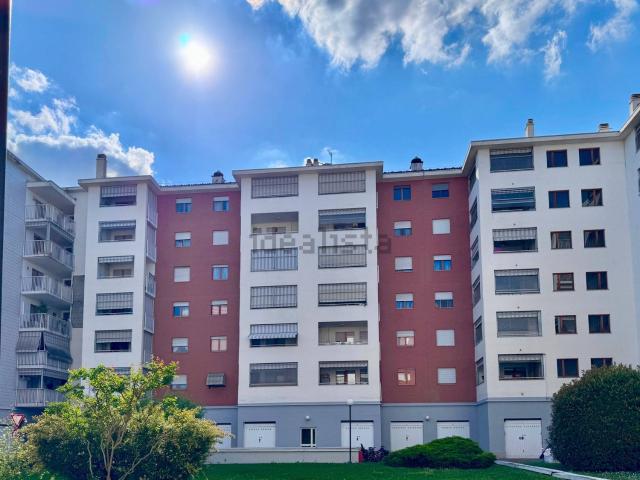 Appartamento in vendita di 100 m² in Via Issiglio, 117