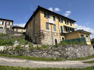 Appartamento in vendita di 100 m² in Via Italia
