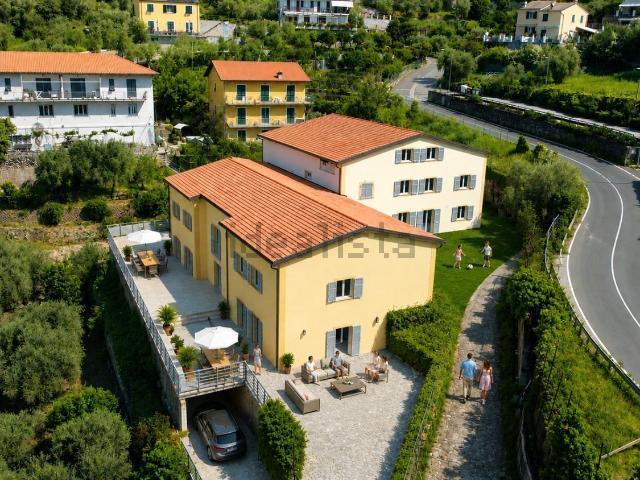 Appartamento in vendita di 100 m² in Via IV Novembre