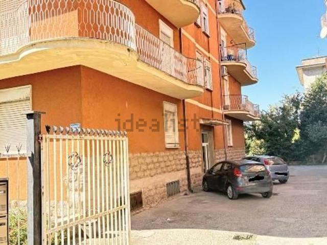 Appartamento in vendita di 100 m² in Via IV Novembre, 7
