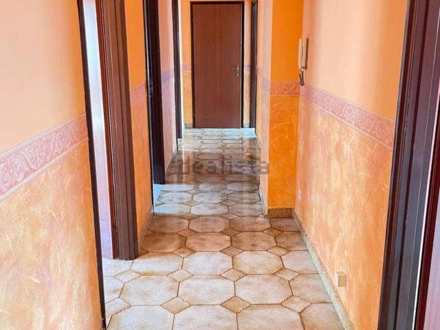 Appartamento in vendita di 100 m² in Via IV Novembre, 68
