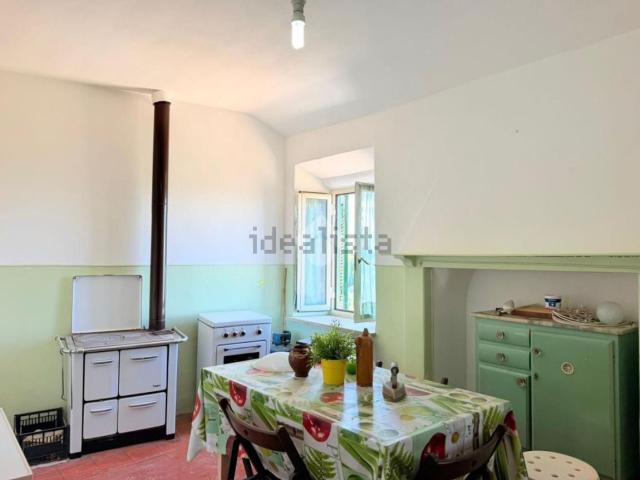 Appartamento in vendita di 100 m² in Via Orazio Massari, 48