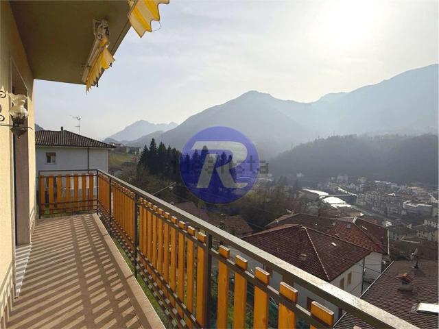 Appartamento in vendita di 100 m² in Via L. Steffani, 39