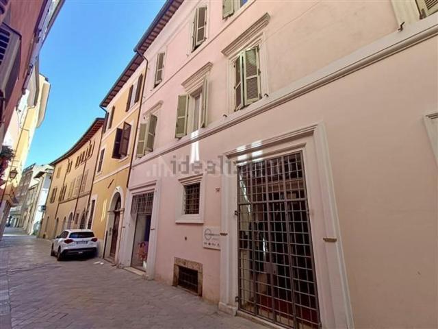 Appartamento in vendita di 100 m² in Via Lodovico Aminale