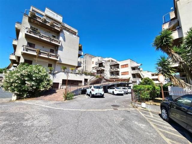 Appartamento in vendita di 100 m² in Via Lombardia