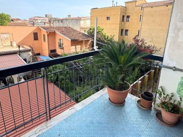 Appartamento in vendita di 100 m² in Via Lauro