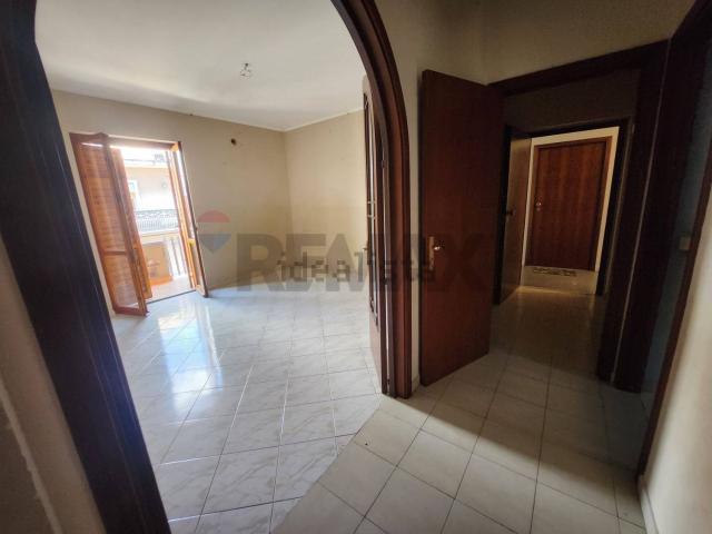 Appartamento in vendita di 100 m² in Via Lavina, 111