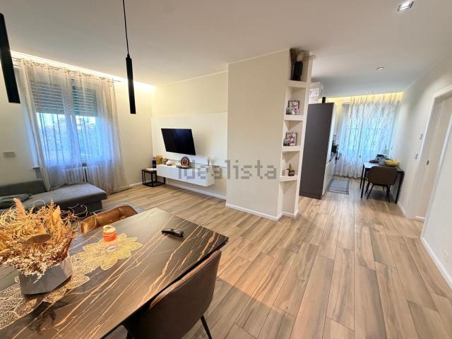 Appartamento in vendita di 100 m² in Via La Spezia, 28
