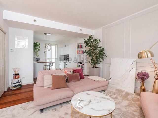 Appartamento in vendita di 100 m² in Via Lecco, 190