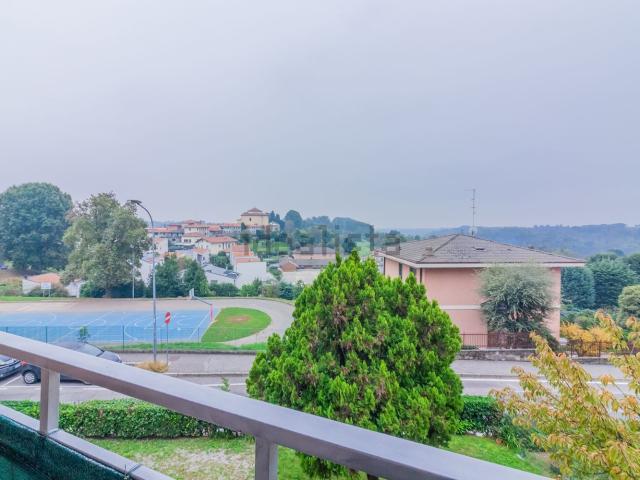 Appartamento in vendita di 100 m² in Via Leopardi, 6