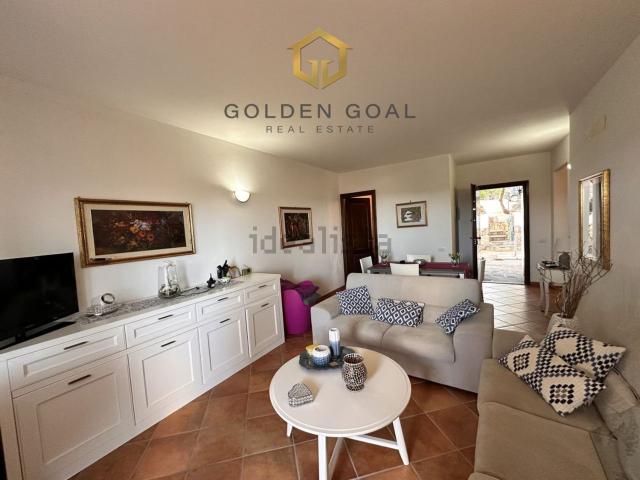 Appartamento in vendita di 100 m² in Via lu Fraili di Sopra