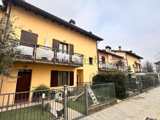 Appartamento in vendita di 100 m² in Via Lughese, 247