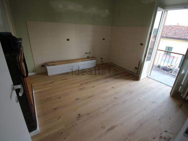 Appartamento in vendita di 100 m² in Via Luigi Cadorna