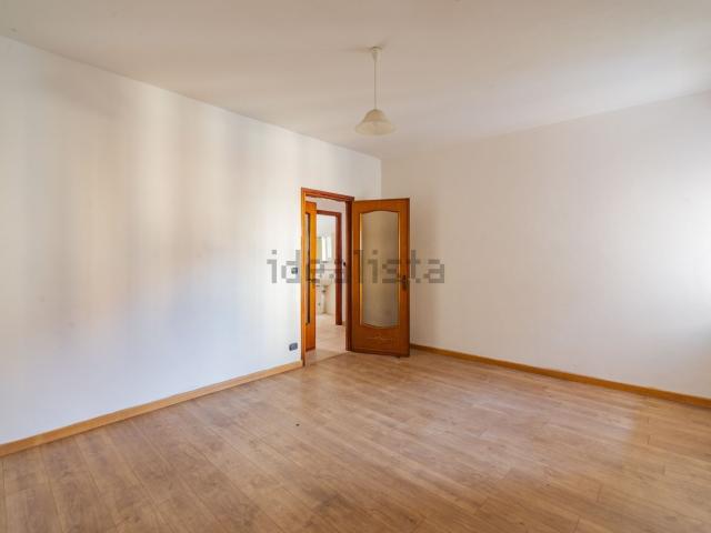 Appartamento in vendita di 100 m² in Via Luigi Cadorna, 10