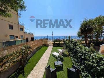Appartamento in vendita di 100 m² in Via Lungomare, 86