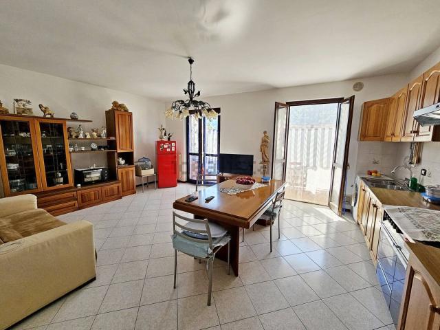 Appartamento in vendita di 100 m² in Via Mocenigo