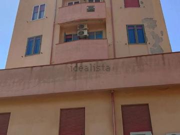 Appartamento in vendita di 100 m² in Via Modena, 23