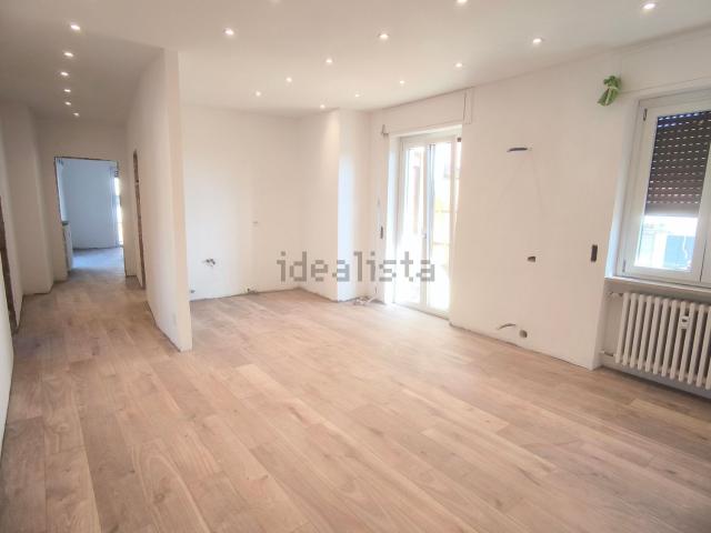 Appartamento in vendita di 100 m² in Via Moglia, 1