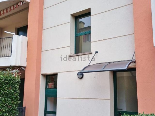 Appartamento in vendita di 100 m² in Via Andrea Ruffo, 2